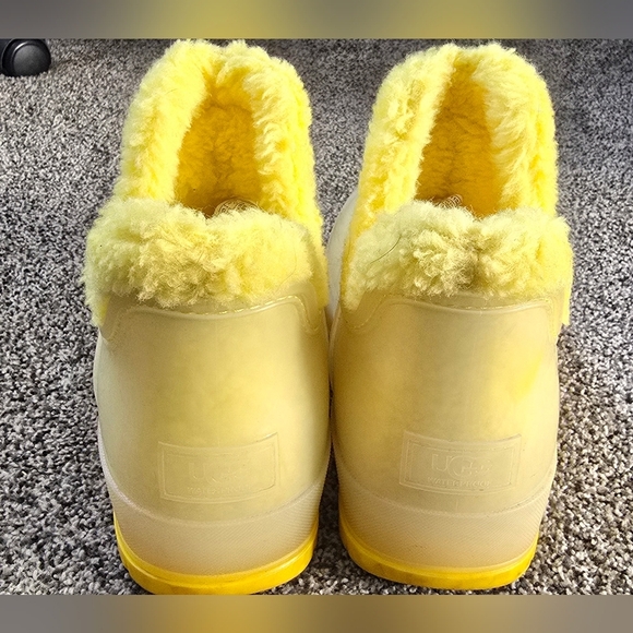 UGG RAINCLOUD CANARY WATERPROOF RUBBER RAIN BOOTS US 7 / EU 38 / UK 5 - Picture 8 of 10